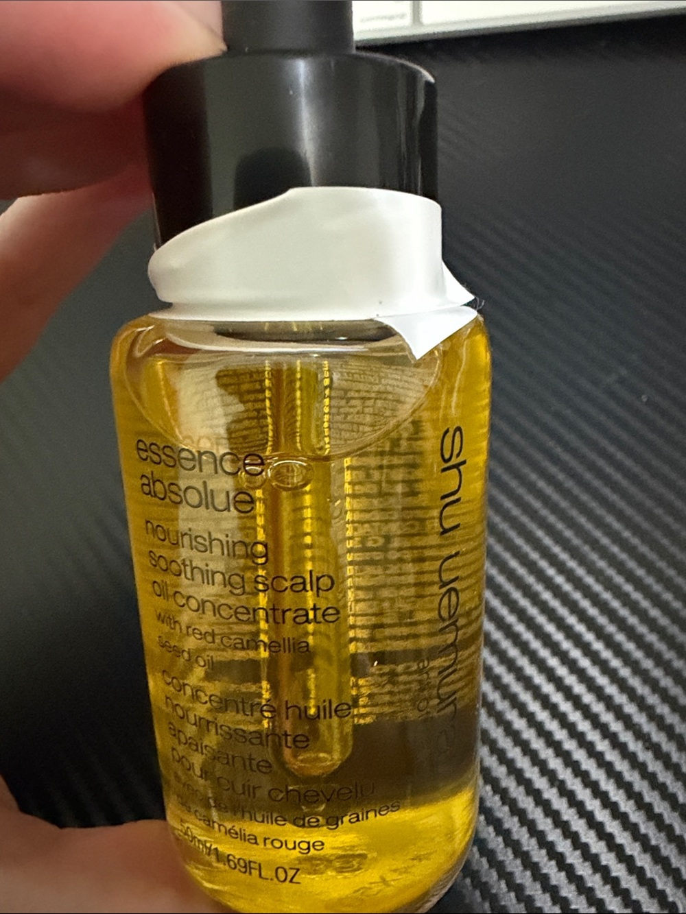 Shu Uemura Essence Absolue Nourishing Soothing Scalp Oil Concentrate 1.69oz NWOB